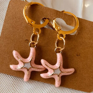 Cute Pink Enamel Starfish design Fashion earrings